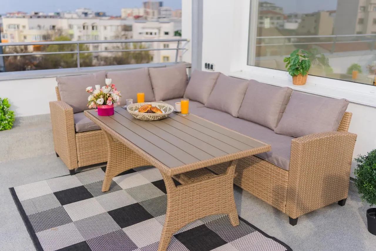 Apartment Penthouse With Huge Rooftop Terrace & City View Bucharest
