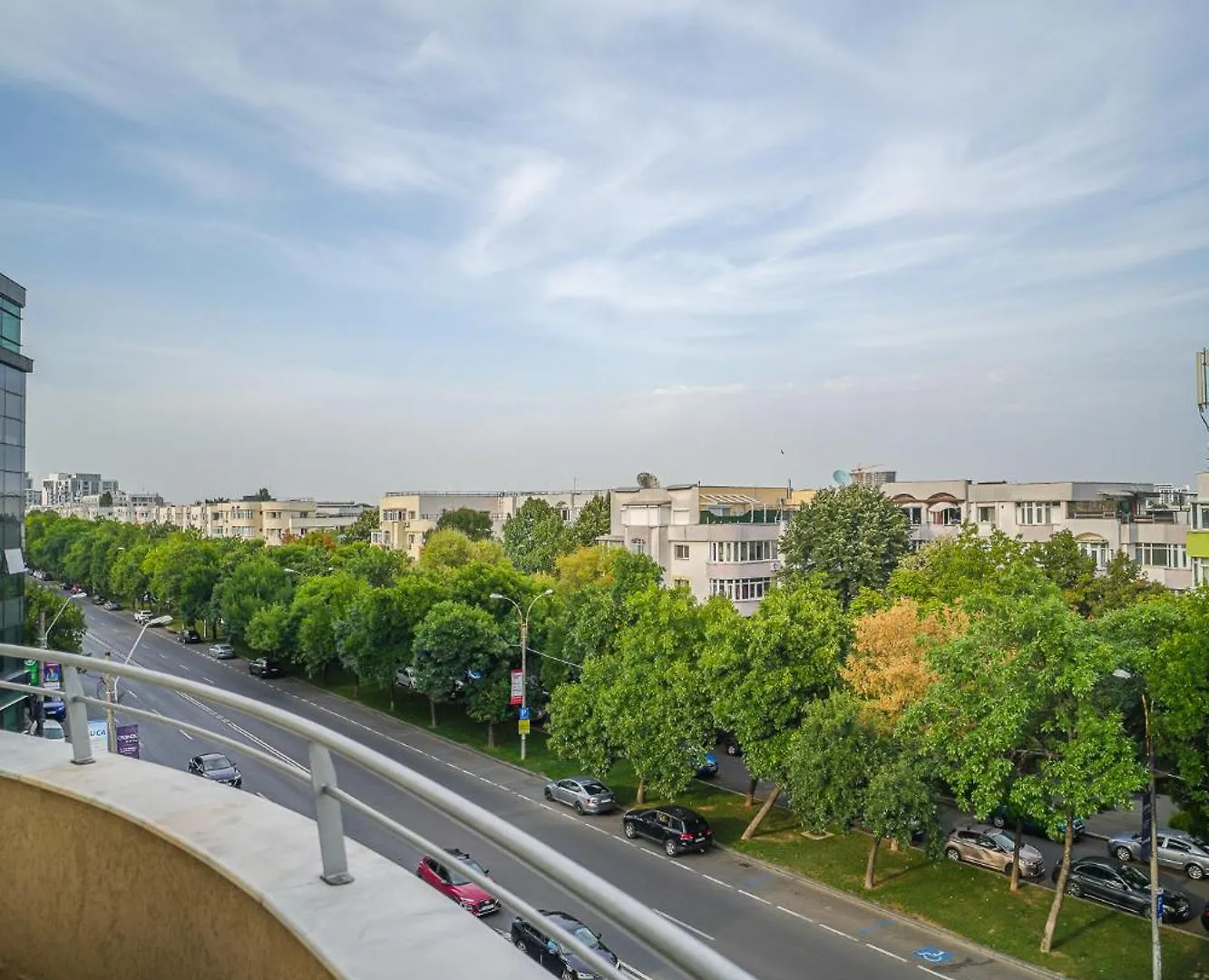 Penthouse With Huge Rooftop Terrace & City View Bucharest